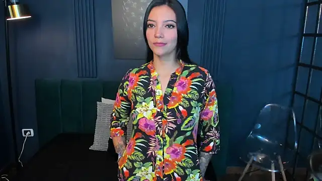 Snapshot of roxy_hell chatting on 01/17/26, 12:43 roxy hell online show from 01/17/26, 12:43