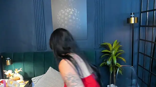 Snapshot of roxy_hell chatting on 02/14/26, 12:24 roxy hell online show from 02/14/26, 12:24