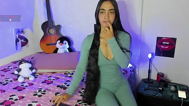 Snapshot of lizeth_sweet chatting on 10/03/25, 01:13 lizeth sweet online show from 10/03/25, 01:13