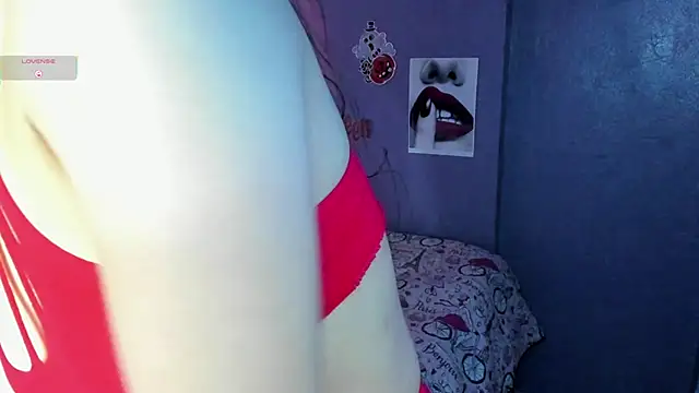 Snapshot of lizeth_sweet chatting on 10/23/25, 12:10 lizeth sweet online show from 10/23/25, 12:10