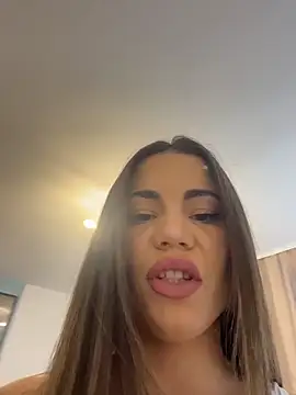 Eire Spencer online show from 10/07/25, 11:18