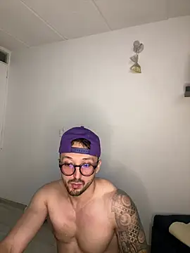 Snapshot of jotallanes chatting on 03/12/25, 06:40 jotallanes online show from 03/12/25, 06:40