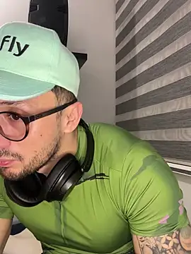 Snapshot of jotallanes chatting on 03/13/25, 12:27 jotallanes online show from 03/13/25, 12:27