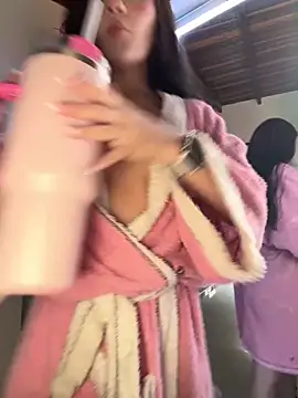 Paulet Johnson online show from 03/20/25, 06:31