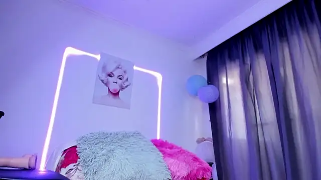 sweet cinamon online show from 02/14/26, 02:14