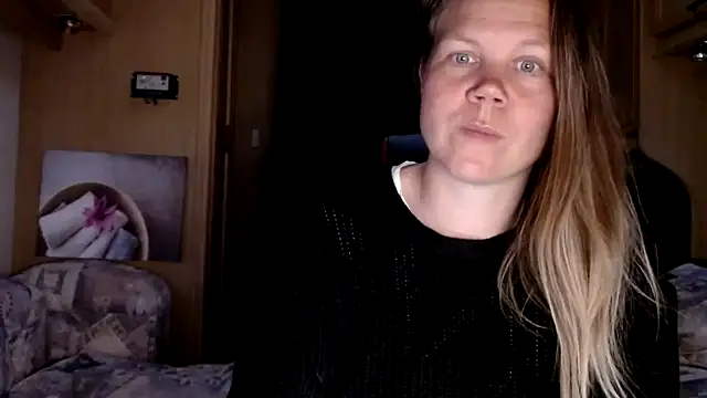 CallMeMaria online show from 01/06/25, 04:55