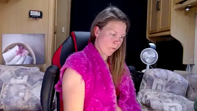 CallMeMaria online show from 01/17/25, 01:56