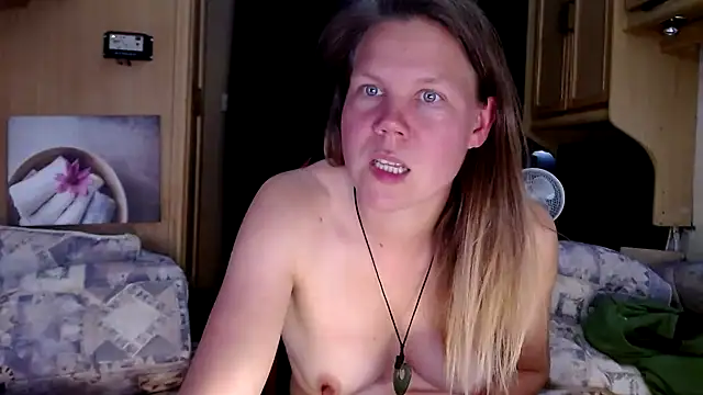 CallMeMaria online show from 01/17/25, 05:08