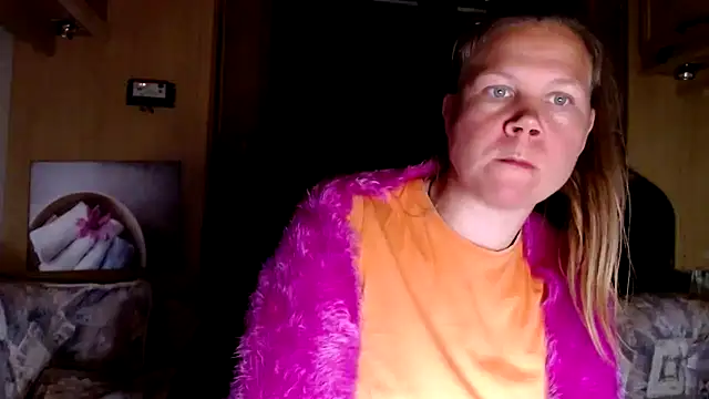 CallMeMaria online show from 01/21/25, 06:45