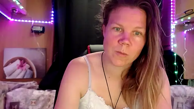 CallMeMaria online show from 01/25/25, 11:23