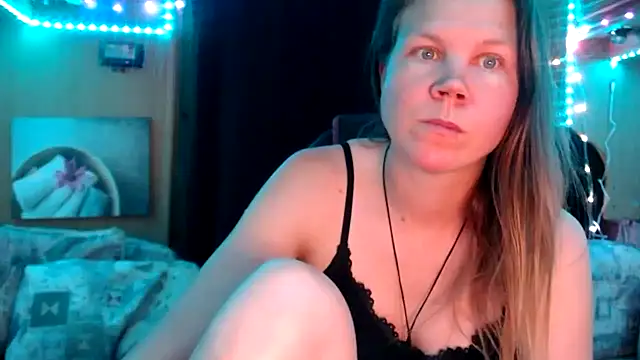 CallMeMaria online show from 01/26/25, 04:09