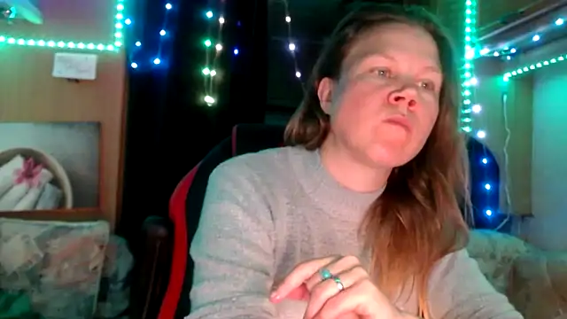 CallMeMaria online show from 02/08/25, 06:55