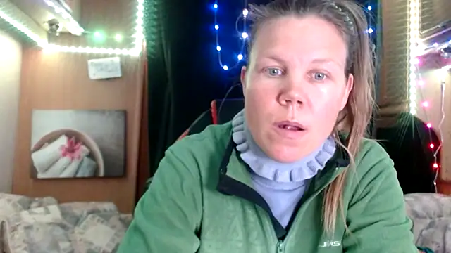 CallMeMaria online show from 03/08/25, 06:26