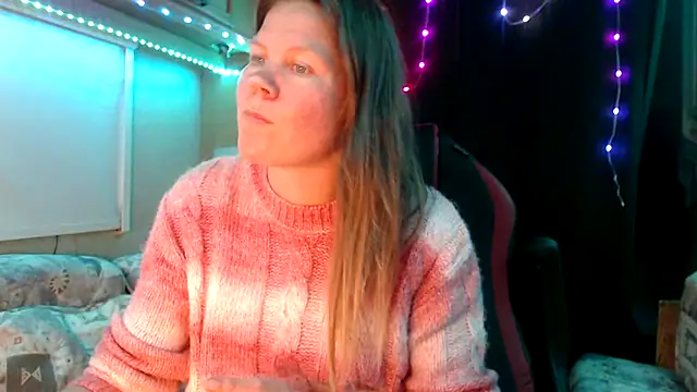 CallMeMaria online show from 03/18/25, 07:31