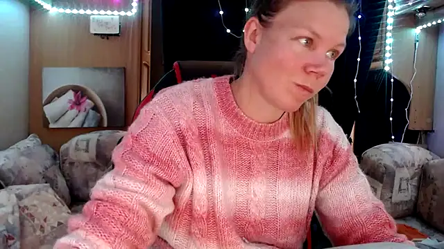 CallMeMaria online show from 03/19/25, 11:06