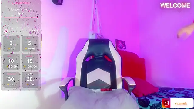 Snapshot of alexsandra_kiss chatting on 03/06/26, 11:17 alexsandra kiss online show from 03/06/26, 11:17