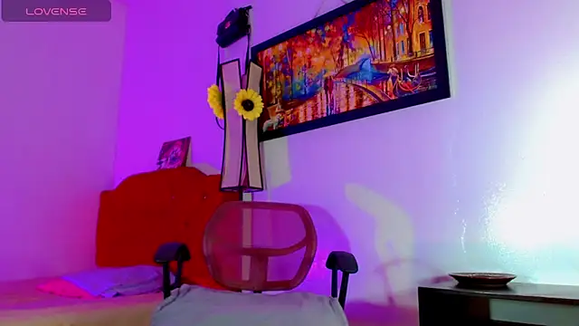 Snapshot of alexsandra_kiss chatting on 04/06/26, 11:22 alexsandra kiss online show from 04/06/26, 11:22