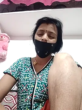 Snapshot of Daya_Chheda chatting on 04/12/26, 12:15 Daya Chheda online show from 04/12/26, 12:15