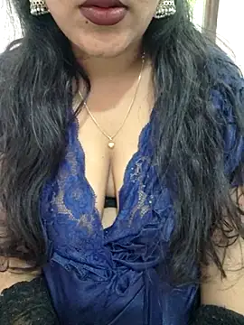 priya 00143 online show from 03/23/26, 07:23