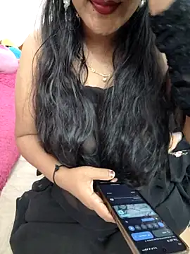 priya 00143 online show from 07/13/26, 10:56