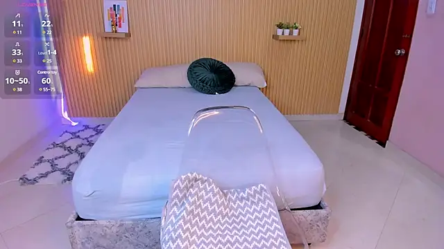 Sasha Anaan online show from 03/20/25, 12:00