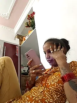 Hotty-Nidhi online show from 10/14/25, 03:57