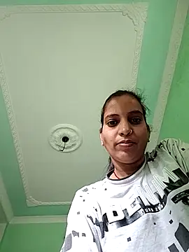 Hotty-Nidhi online show from 12/14/25, 03:01