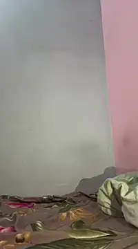 Snapshot of HARSHHU01 chatting on 03/14/25, 09:24 HARSHHU01 online show from 03/14/25, 09:24