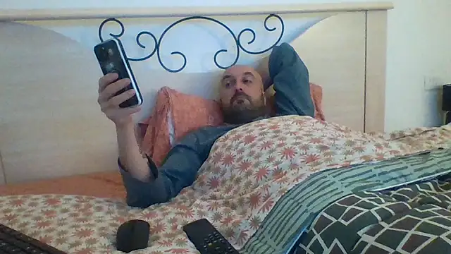 Snapshot of maxxxio12 chatting on 03/08/25, 10:13 maxxxio12 online show from 03/08/25, 10:13