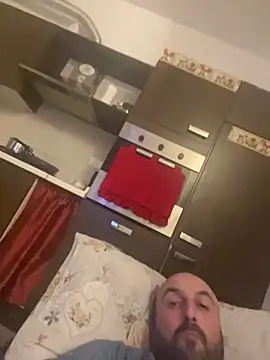 Snapshot of maxxxio12 chatting on 03/12/25, 10:50 maxxxio12 online show from 03/12/25, 10:50