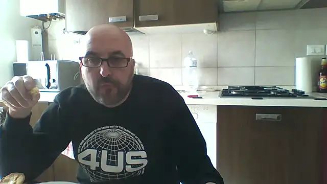 maxxxio12 online show from 03/14/26, 12:21