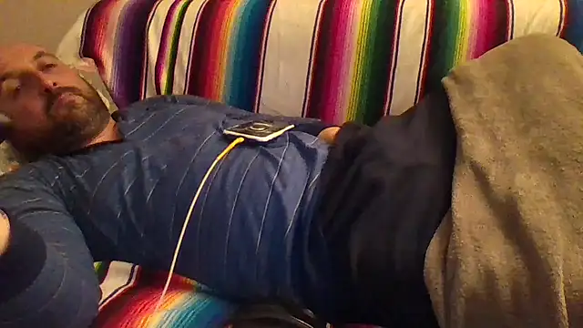 Snapshot of maxxxio12 chatting on 03/19/26, 08:13 maxxxio12 online show from 03/19/26, 08:13