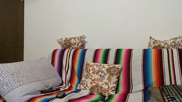 Snapshot of maxxxio12 chatting on 04/18/26, 07:07 maxxxio12 online show from 04/18/26, 07:07