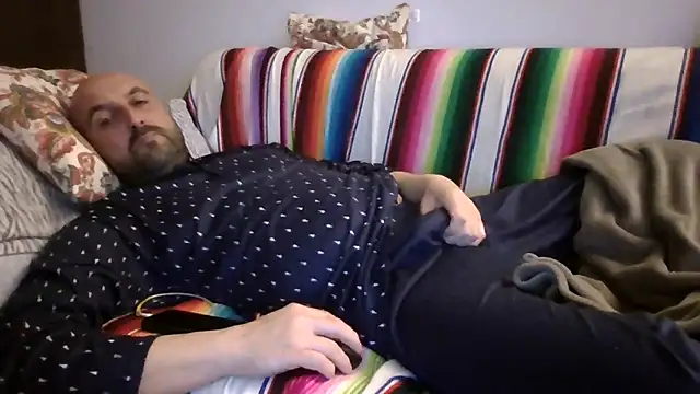 Snapshot of maxxxio12 chatting on 04/20/26, 07:26 maxxxio12 online show from 04/20/26, 07:26