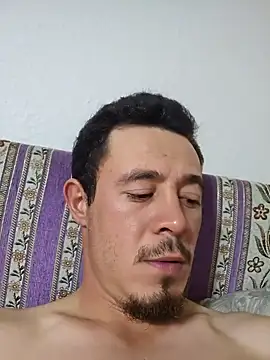 Snapshot of Thunderbolt121 chatting on 10/09/25, 07:01 Thunderbolt121 online show from 10/09/25, 07:01