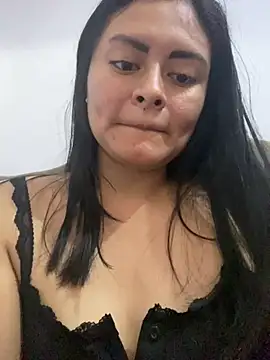 Snapshot of antonella774 chatting on 03/31/26, 02:50 antonella774 online show from 03/31/26, 02:50