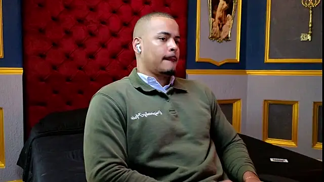 Snapshot of AshtonnSummer chatting on 03/20/25, 11:38 AshtonnSummer online show from 03/20/25, 11:38