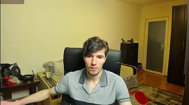 Snapshot of JustinPorno chatting on 03/18/25, 07:08 JustinPorno online show from 03/18/25, 07:08