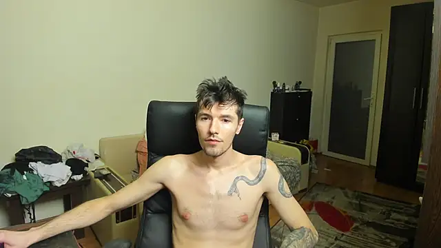 Snapshot of JustinPorno chatting on 09/15/25, 05:13 JustinPorno online show from 09/15/25, 05:13