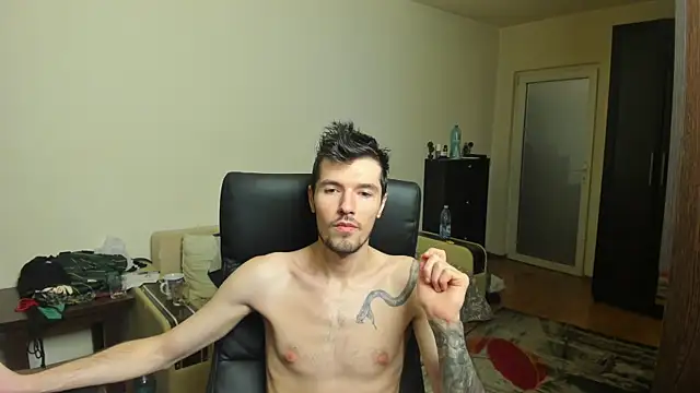 Snapshot of JustinPorno chatting on 09/30/25, 09:20 JustinPorno online show from 09/30/25, 09:20