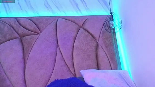 Snapshot of Kanela_miller_ chatting on 06/10/26, 12:15 Kanela miller online show from 06/10/26, 12:15