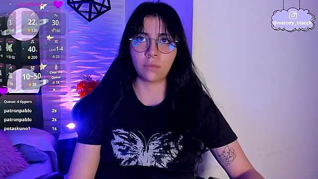 Snapshot of Melody_Black_ chatting on 03/08/26, 02:04 Melody Black online show from 03/08/26, 02:04