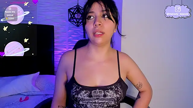 Snapshot of Melody_Black_ chatting on 03/17/26, 08:23 Melody Black online show from 03/17/26, 08:23