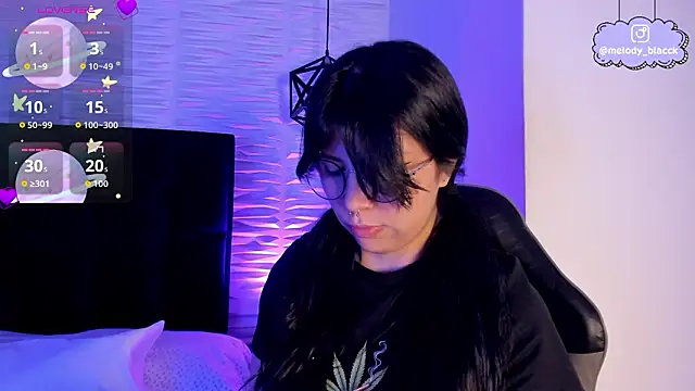 Snapshot of Melody_Black_ chatting on 03/18/26, 08:12 Melody Black online show from 03/18/26, 08:12