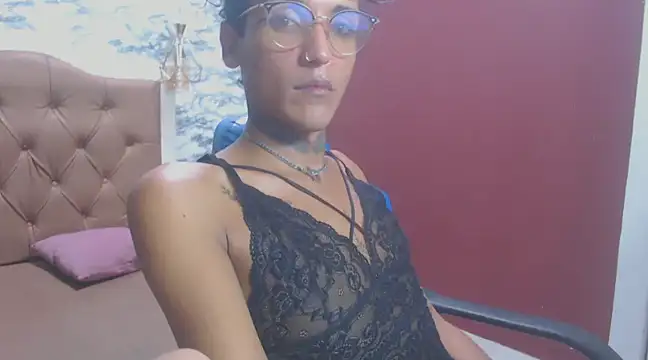 Snapshot of Dayana_20cm chatting on 03/11/25, 11:26 Dayana 20cm online show from 03/11/25, 11:26