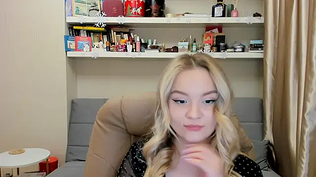 Kara Smith  online show from 02/07/26, 11:30