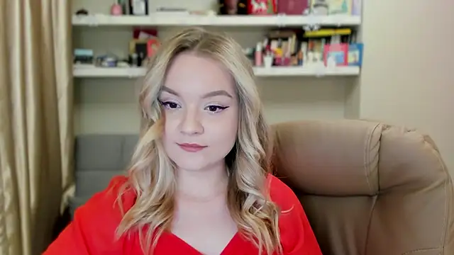 Kara Smith  online show from 02/22/26, 10:52