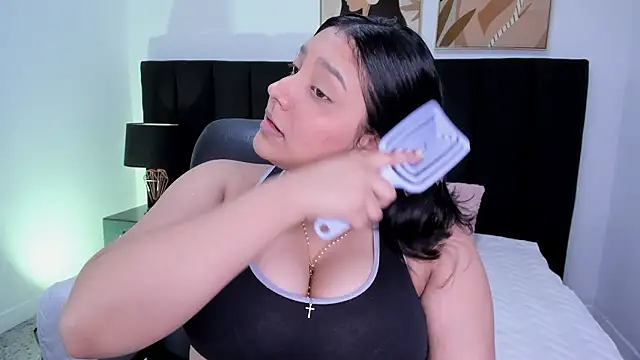 dullce77 online show from 03/25/26, 07:31