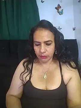 Snapshot of AlexaNovoa_ chatting on 05/20/26, 01:56 AlexaNovoa online show from 05/20/26, 01:56