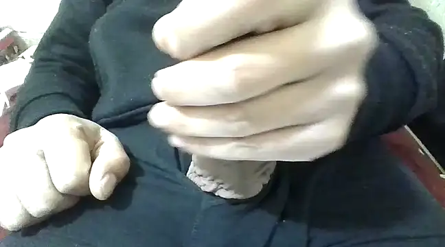Snapshot of Chunky_arab_dick chatting on 03/17/25, 02:19 Chunky arab dick online show from 03/17/25, 02:19